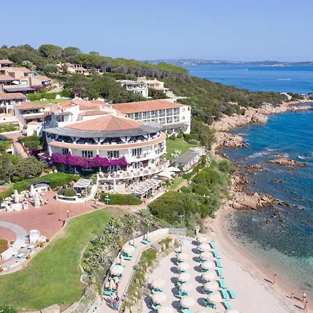 Hotel Club 4*