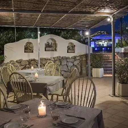 Club 4*