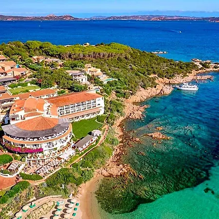 Hotell Club 4*