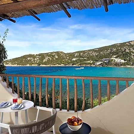 Hotel Club 4*