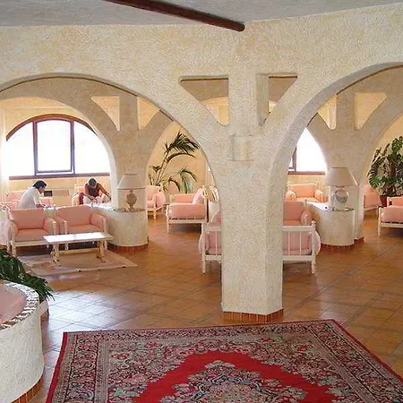 كلوب باجا سردينيا 4* بايا سردينيا