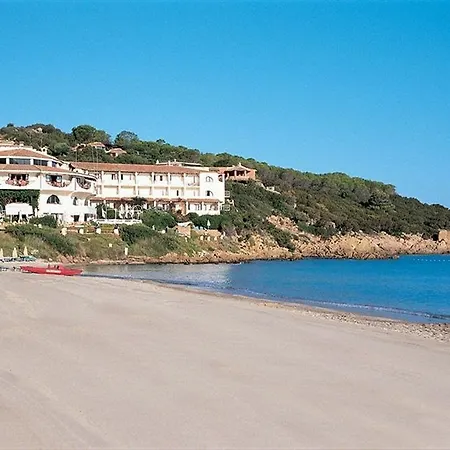 Club Hotel