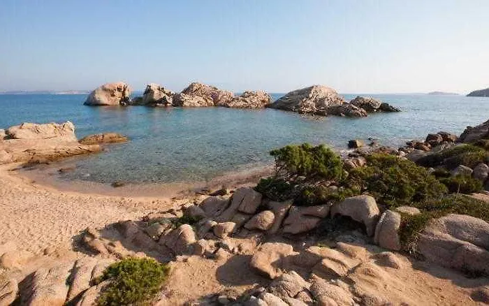 فندق كلوب باجا سردينيا