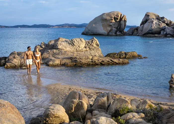 كلوب باجا سردينيا 4* بايا سردينيا