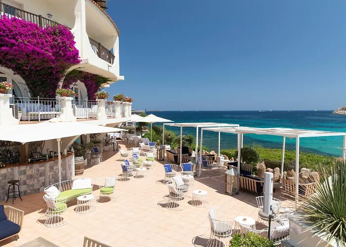 كلوب باجا سردينيا فندق بايا سردينيا