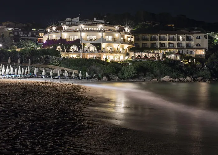 فندق كلوب باجا سردينيا 4*