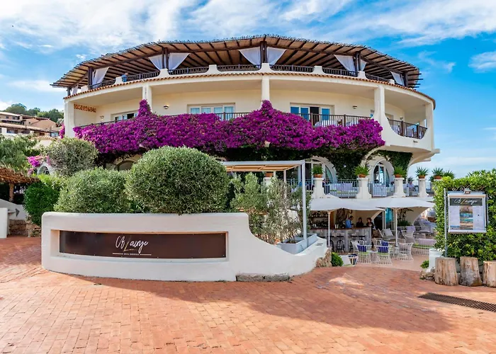 فندق كلوب باجا سردينيا