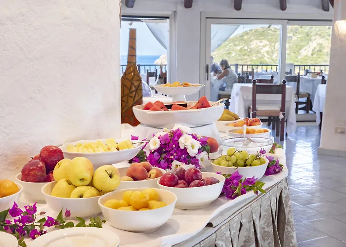 كلوب باجا سردينيا فندق 4*