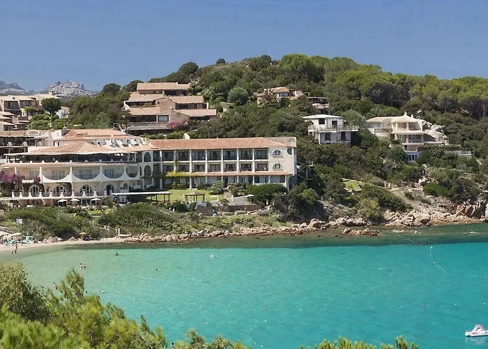 كلوب باجا سردينيا 4*