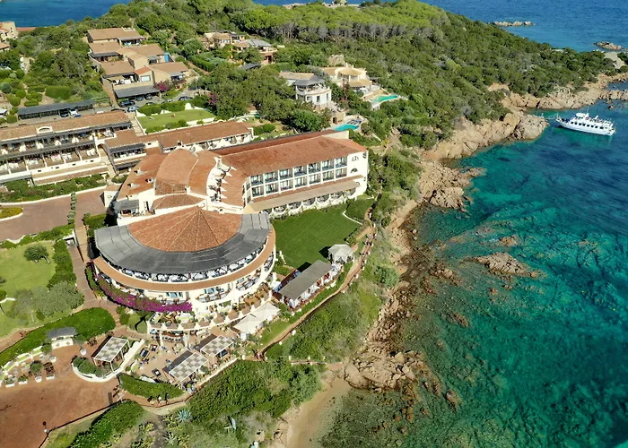 كلوب باجا سردينيا 4*