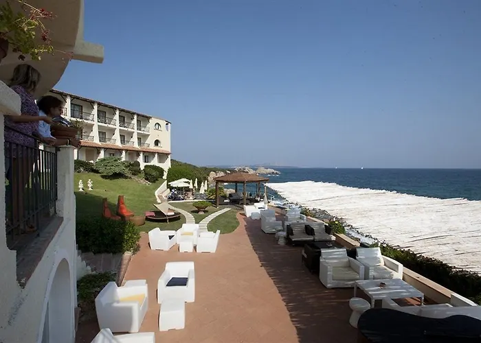 كلوب باجا سردينيا 4* بايا سردينيا