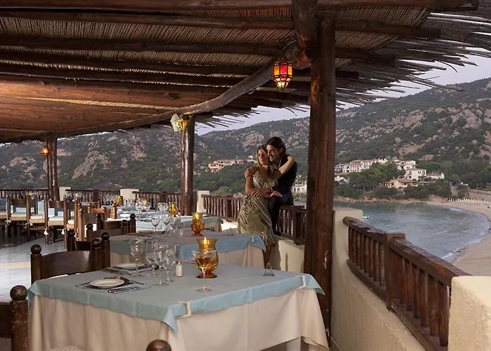 فندق كلوب باجا سردينيا