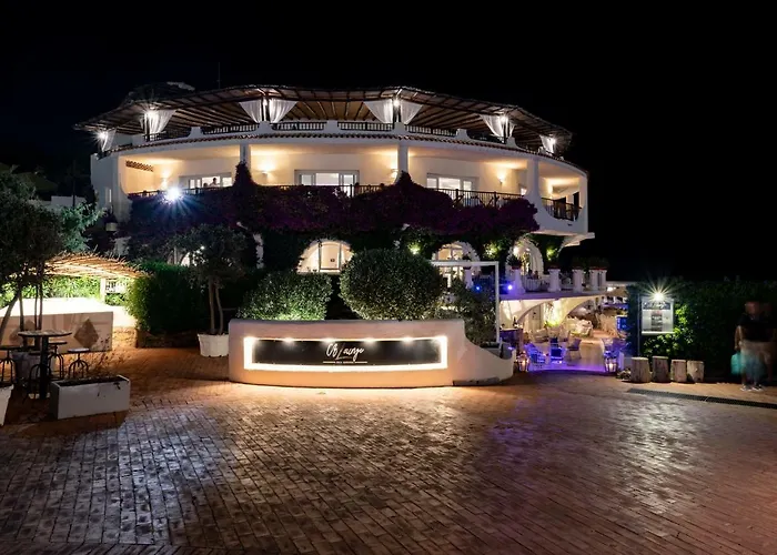 كلوب باجا سردينيا بايا سردينيا